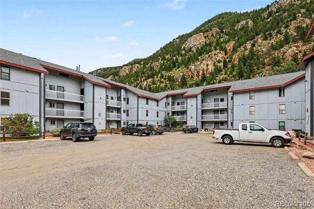 1901 Clear Creek Drive #B302 Georgetown, CO 80444
