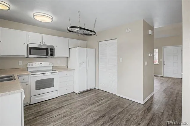 2028 Erin Loop Colorado Springs, CO 80918