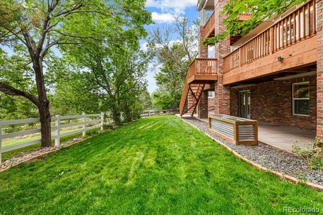 10069 Longview Drive Lone Tree, CO 80124