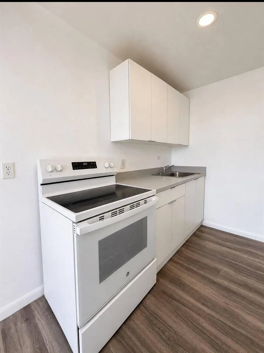 1725 NE 148TH STREET #2 Miami, FL 33181