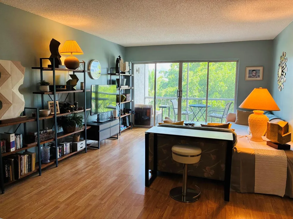 505 Spencer Drive #312 West Palm Beach, FL 33409