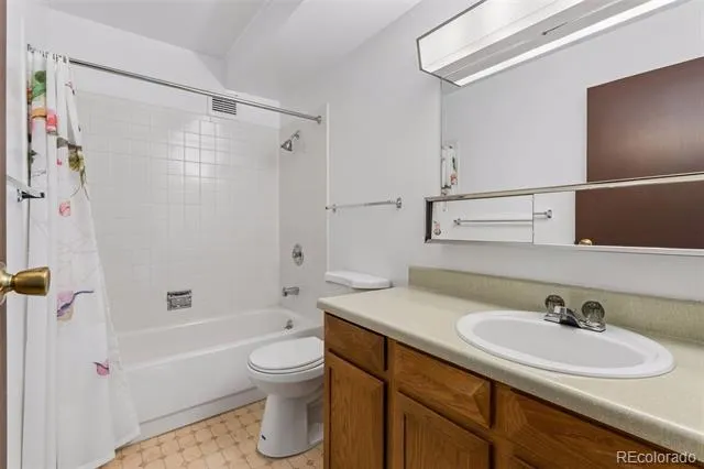 13626 E Bates Avenue #104 Aurora, CO 80014