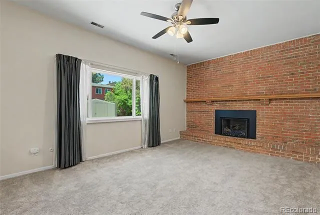 265 Silver Spring Drive Colorado Springs, CO 80919