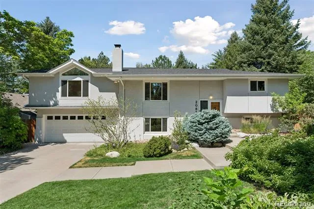 2083 S Alton Way Denver, CO 80231