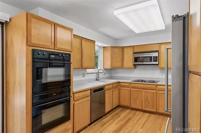 2083 S Alton Way Denver, CO 80231