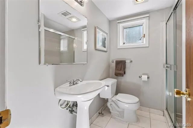 2083 S Alton Way Denver, CO 80231
