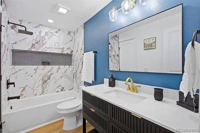 6172 W 68th Avenue Arvada, CO 80003