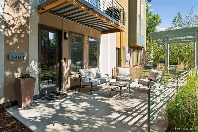 1961 W 34th Avenue Denver, CO 80211