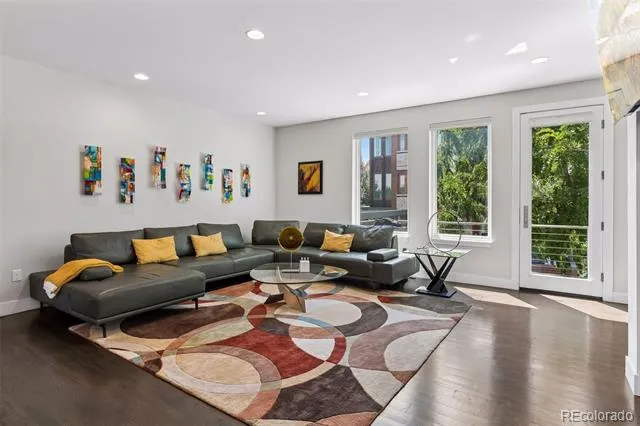 1961 W 34th Avenue Denver, CO 80211