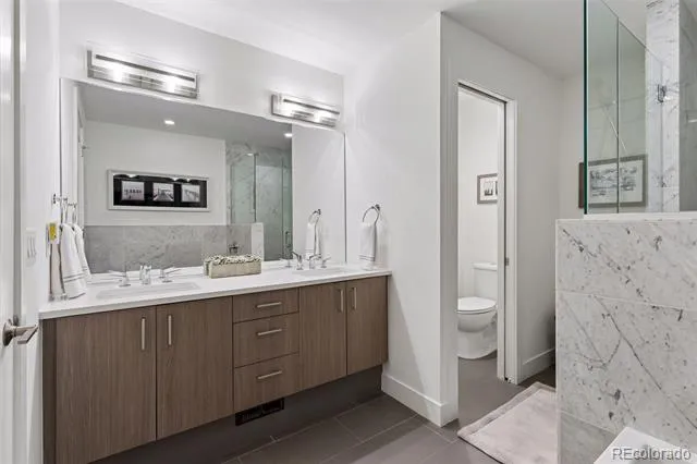 1961 W 34th Avenue Denver, CO 80211