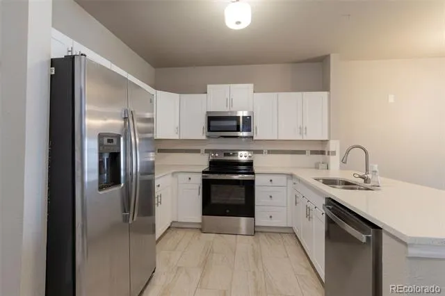 2521 S Bahama Circle #B Aurora, CO 80013