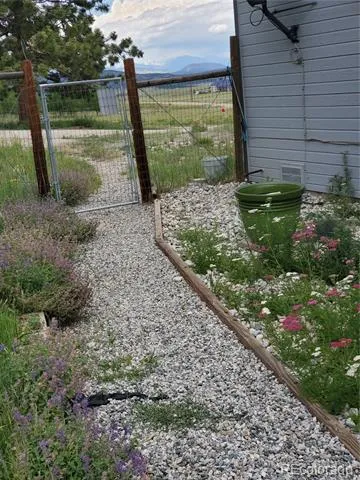 2660 Campfire Road Hartsel, CO 80449