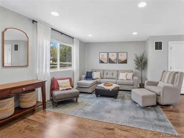 3009 S Elati Street Englewood, CO 80110