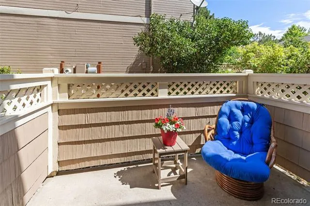 4056 S Abilene Circle #A Aurora, CO 80014