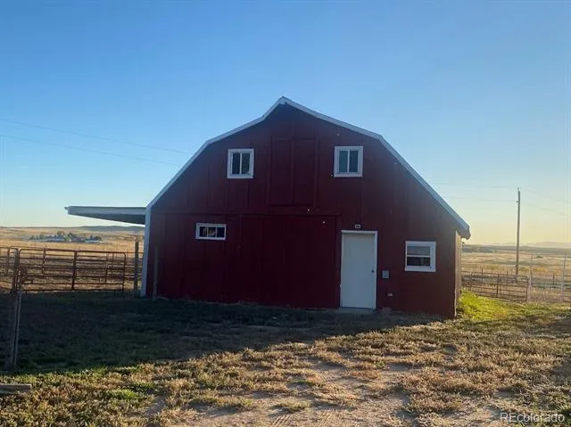 35878 E Mississippi Avenue Watkins, CO 80137