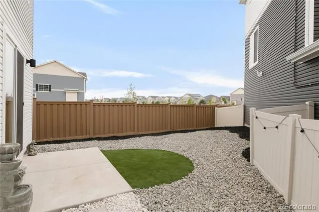 4093 Zebrawood Lane Johnstown, CO 80534