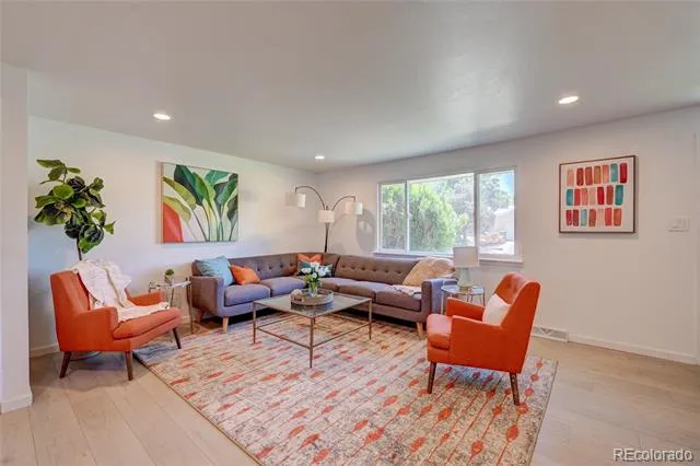 1872 S Quay Street Lakewood, CO 80232