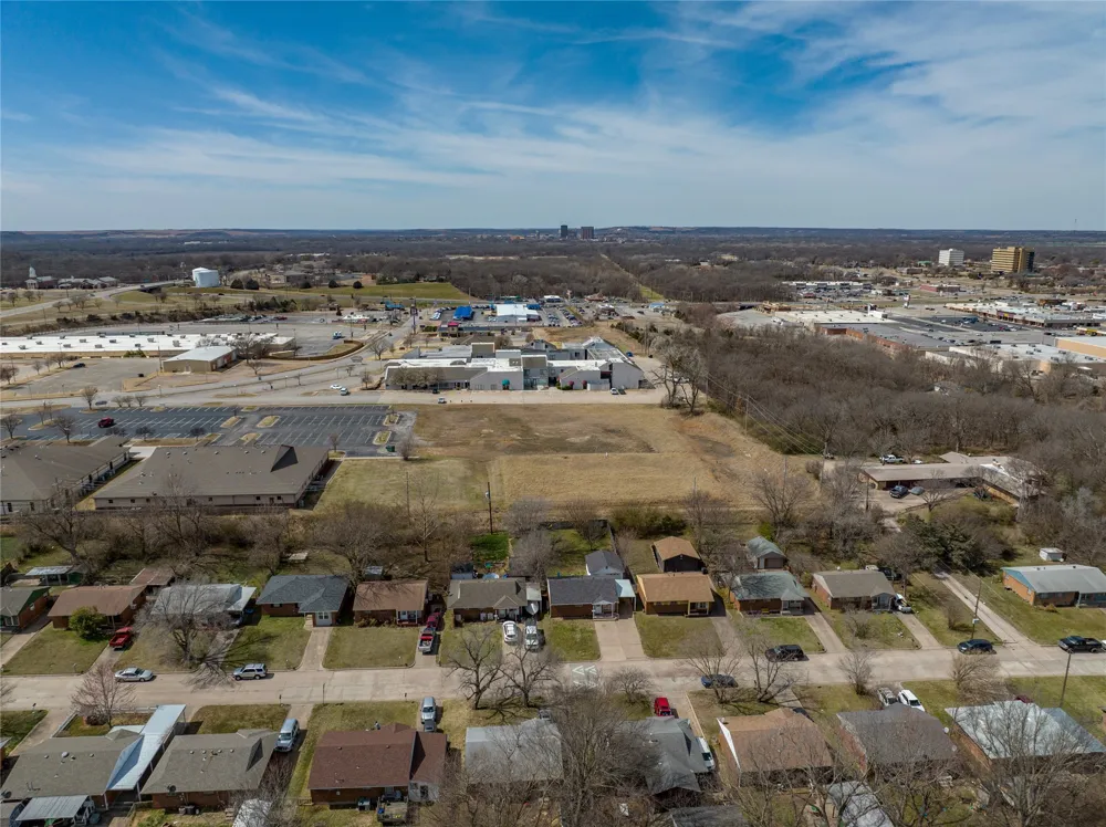 SE Adams Road Bartlesville, OK 74006