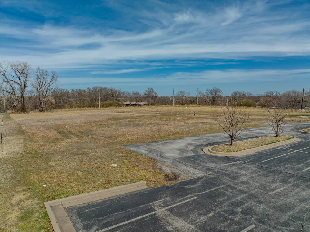SE Adams Road Bartlesville, OK 74006