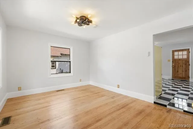 129 Ruxton Avenue Manitou Springs, CO 80829