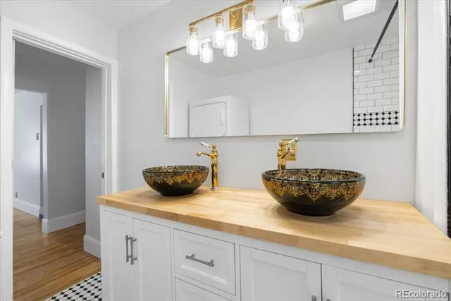 129 Ruxton Avenue Manitou Springs, CO 80829