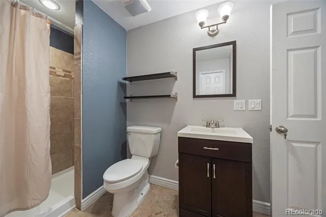 6458 Trappers Trail Avenue Parker, CO 80134