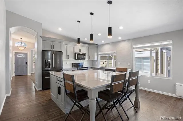 6458 Trappers Trail Avenue Parker, CO 80134