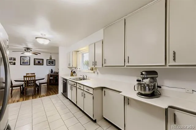 12142 W 60th Place Arvada, CO 80004