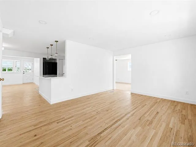 4264 W Radcliff Avenue Denver, CO 80236