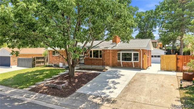 4264 W Radcliff Avenue Denver, CO 80236