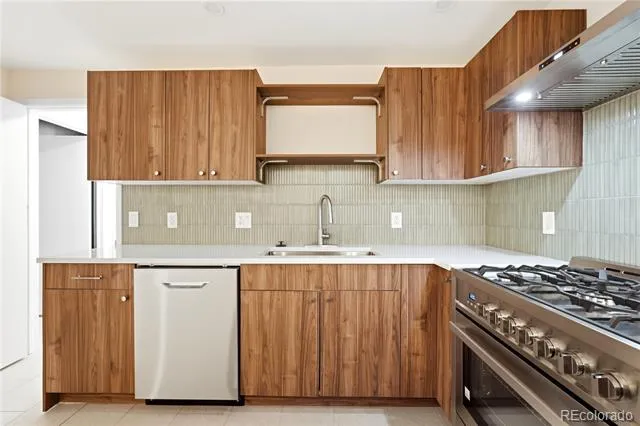 4264 W Radcliff Avenue Denver, CO 80236
