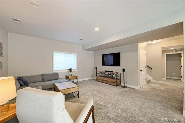 16301 Fletcher Mountain Way Broomfield, CO 80023