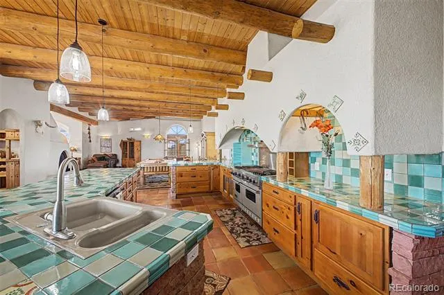 4601 S County Road 161 Strasburg, CO 80136