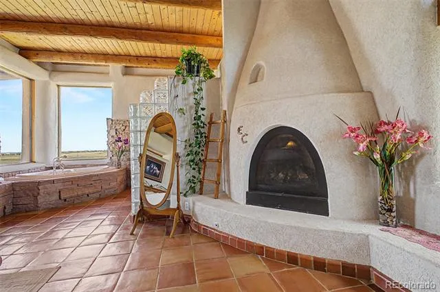 4601 S County Road 161 Strasburg, CO 80136