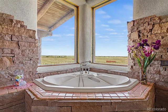 4601 S County Road 161 Strasburg, CO 80136