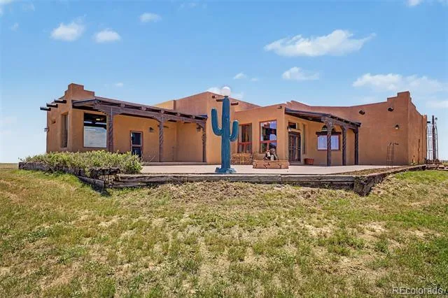 4601 S County Road 161 Strasburg, CO 80136