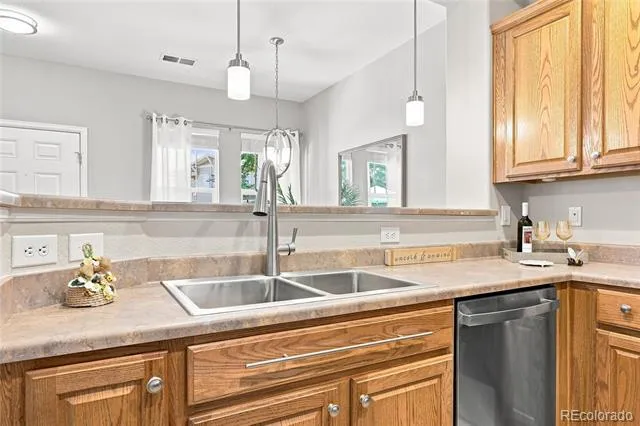 17926 E 104th Way #B Commerce City, CO 80022