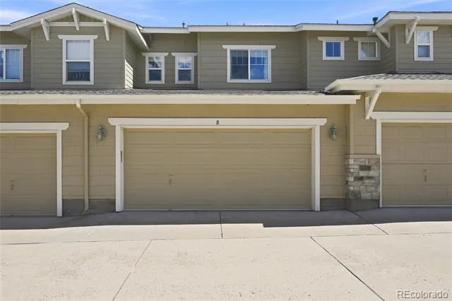 17926 E 104th Way #B Commerce City, CO 80022