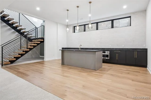 2821 E Cedar Avenue #12 Denver, CO 80209