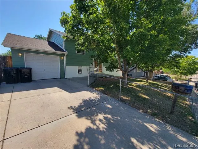 7620 Teller Street Arvada, CO 80003