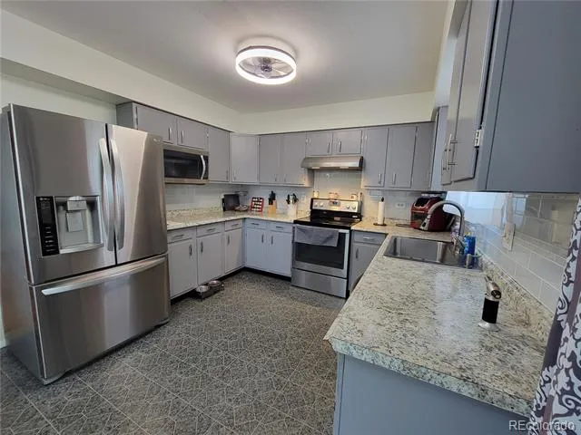 7620 Teller Street Arvada, CO 80003