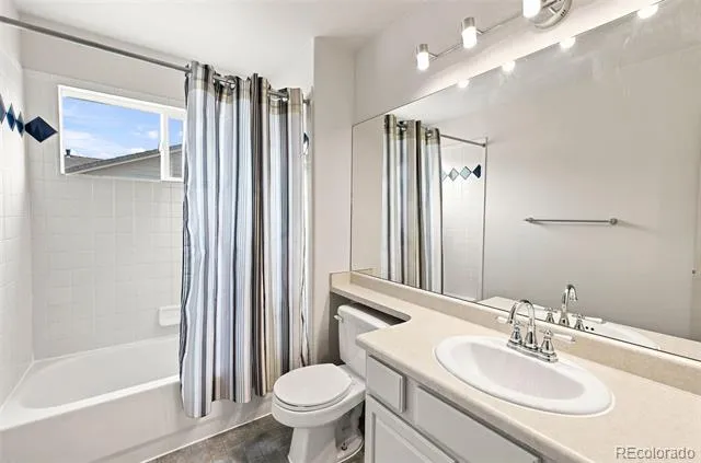 3335 Hollycrest Drive Colorado Springs, CO 80920