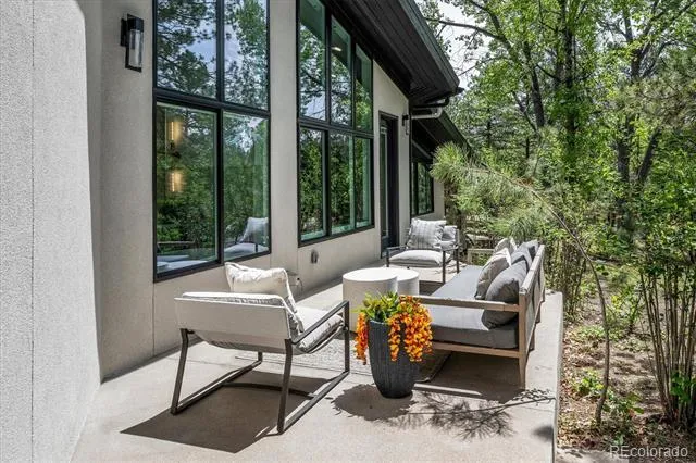 22 Borealis Way Castle Rock, CO 80108