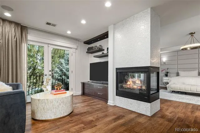 6072 S Paris Street Greenwood Village, CO 80111