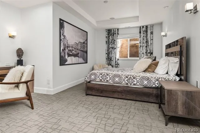 6072 S Paris Street Greenwood Village, CO 80111