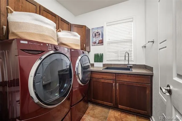 6072 S Paris Street Greenwood Village, CO 80111