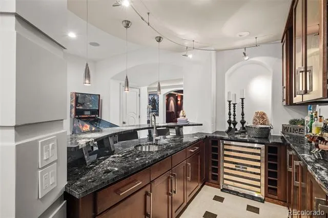 6072 S Paris Street Greenwood Village, CO 80111