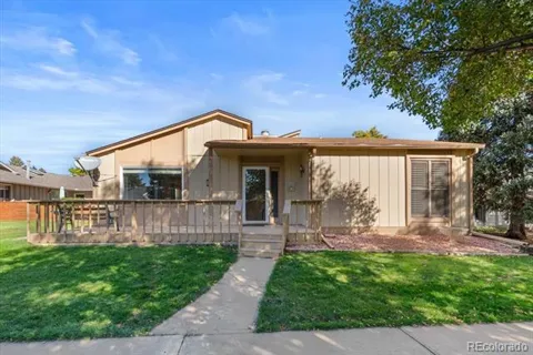 51 Douglas Drive