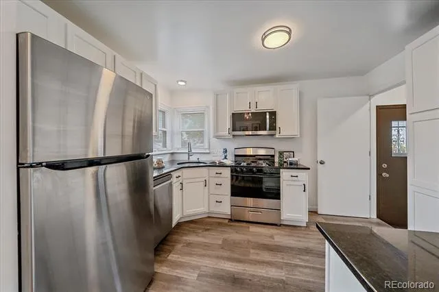 2357 Nome Street Aurora, CO 80010