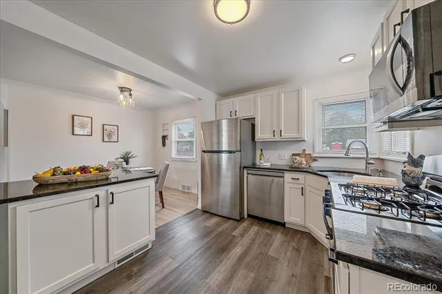 2357 Nome Street Aurora, CO 80010